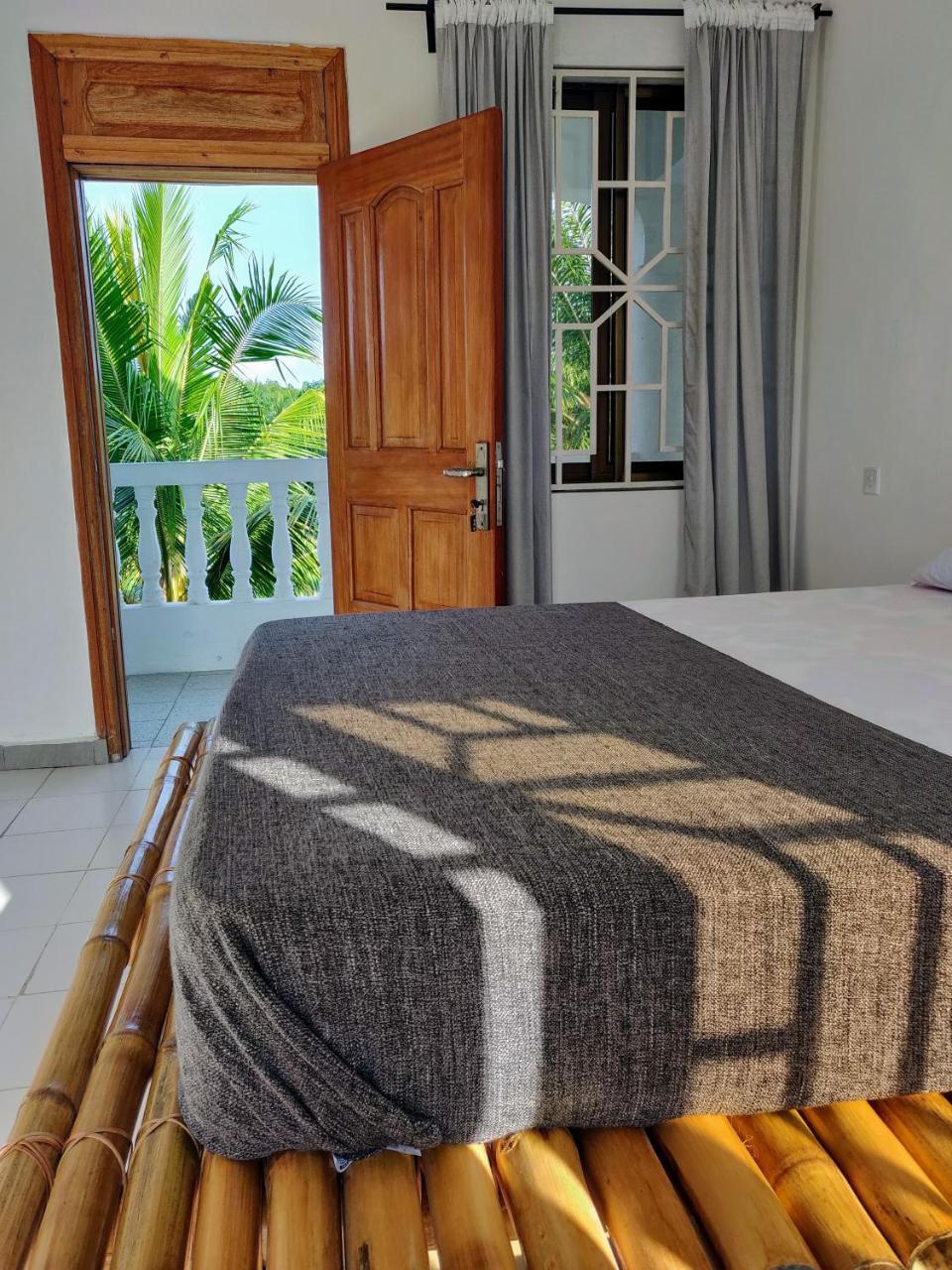 Serenity Haven Lodge Busua 외부 사진